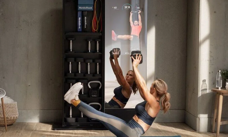 The Rise of Fitness Mirrors Revolutionizing Home Workouts